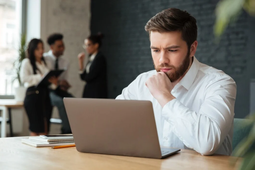 LinkedIn lead generation agency New York City, NY 15 Challenges NYC Businesses Face in LinkedIn Lead Generation (And How We Solve Them)