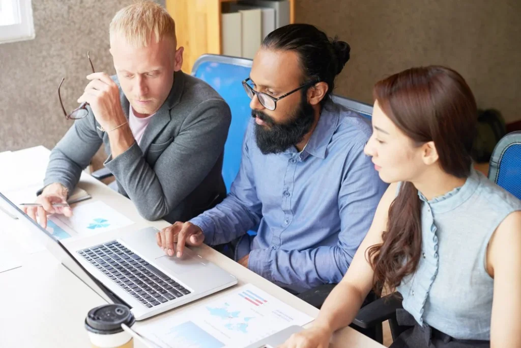 LinkedIn lead generation agency Atlanta, GA 10 Why LinkedIn Lead Generation is Crucial for Your Atlanta Business