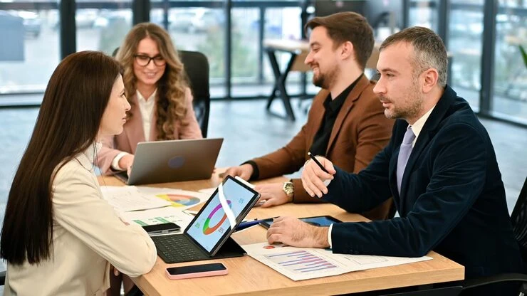 Sales Reporting and Performance Tracking Experts