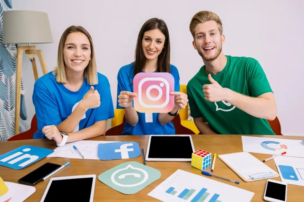 Lead Generation Agency New York 35 Social media marketing team with Instagram logo and social platform icons for lead generation campaigns