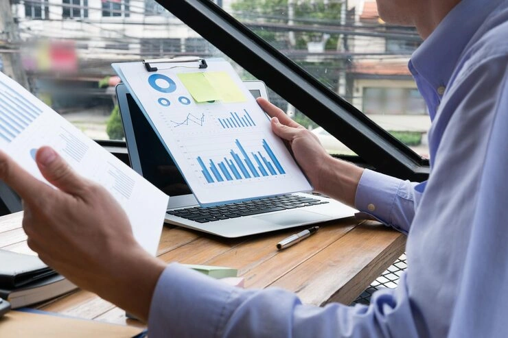 Performance Tracking and Reporting